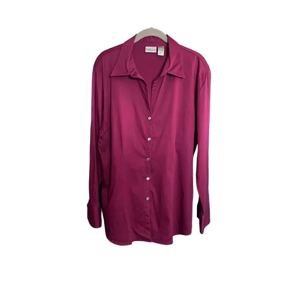 Chicos women’s button, front rhinestone button, Blouse magenta size large